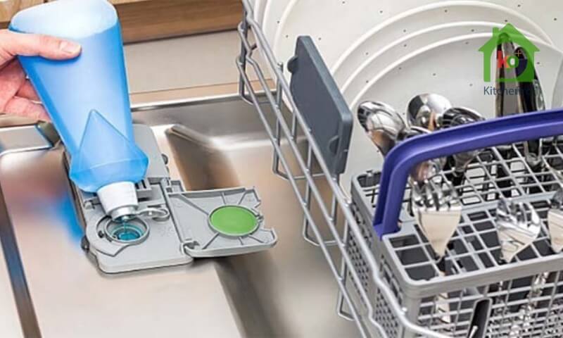 Nguyên nhân và cách khắc phục máy rửa bát có mùi hôi