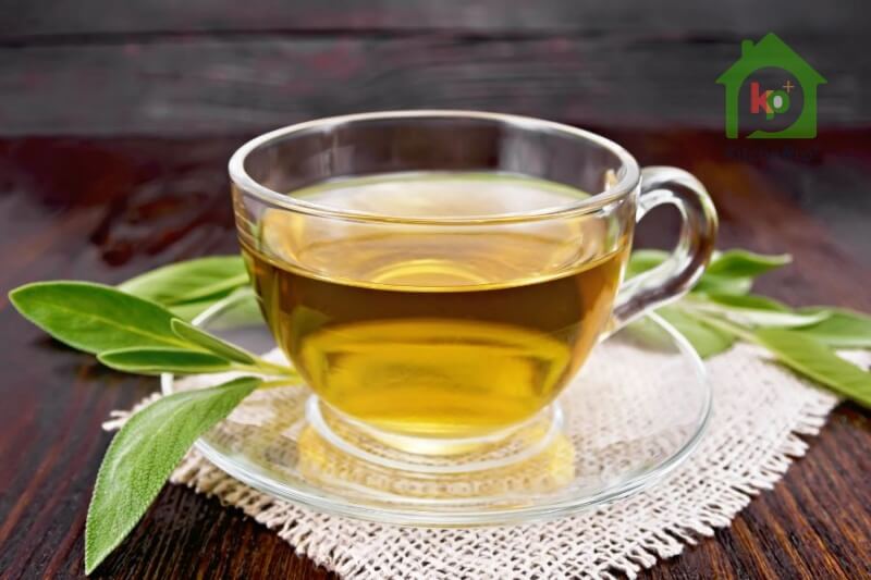 Uống 1 ly trà xanh giúp giải rượu hiệu quả